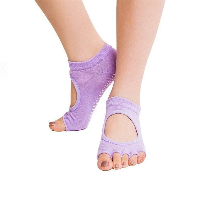 Finger-separated Yoga Socks