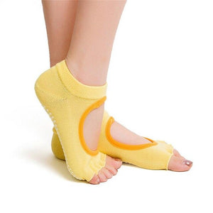 Finger-separated Yoga Socks